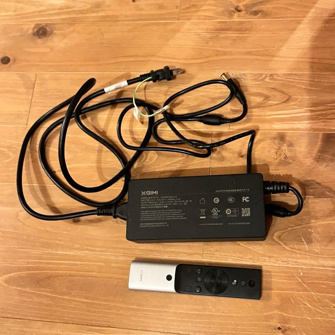 【美品】XGIMI HORIZON PRO 4K プロジェクター