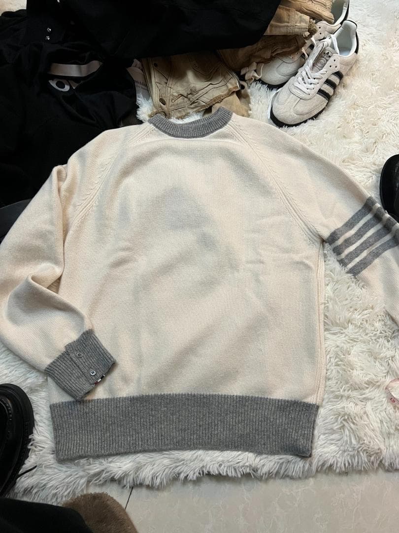 ［美品］トムブラウン　4bar 長袖ニット　ウール100% メンズニット