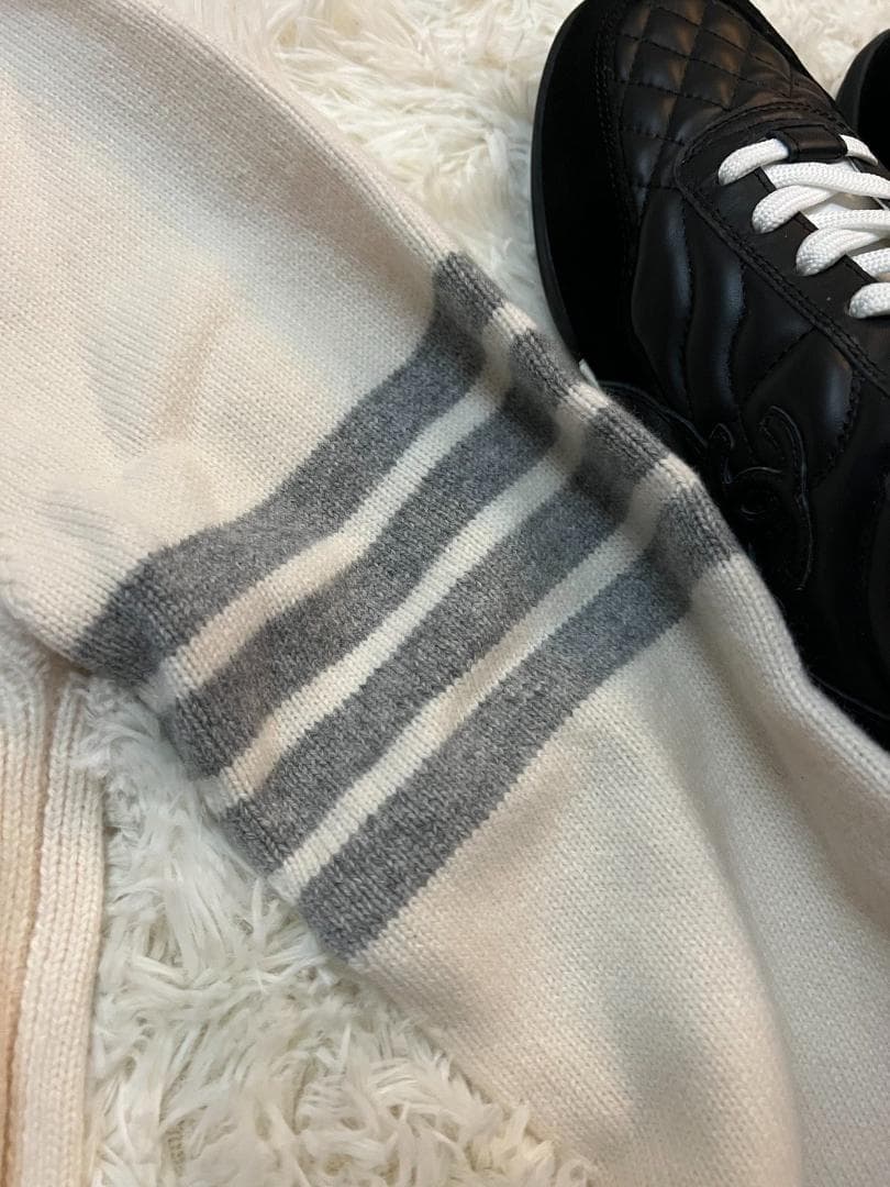 ［美品］トムブラウン　4bar 長袖ニット　ウール100% メンズニット