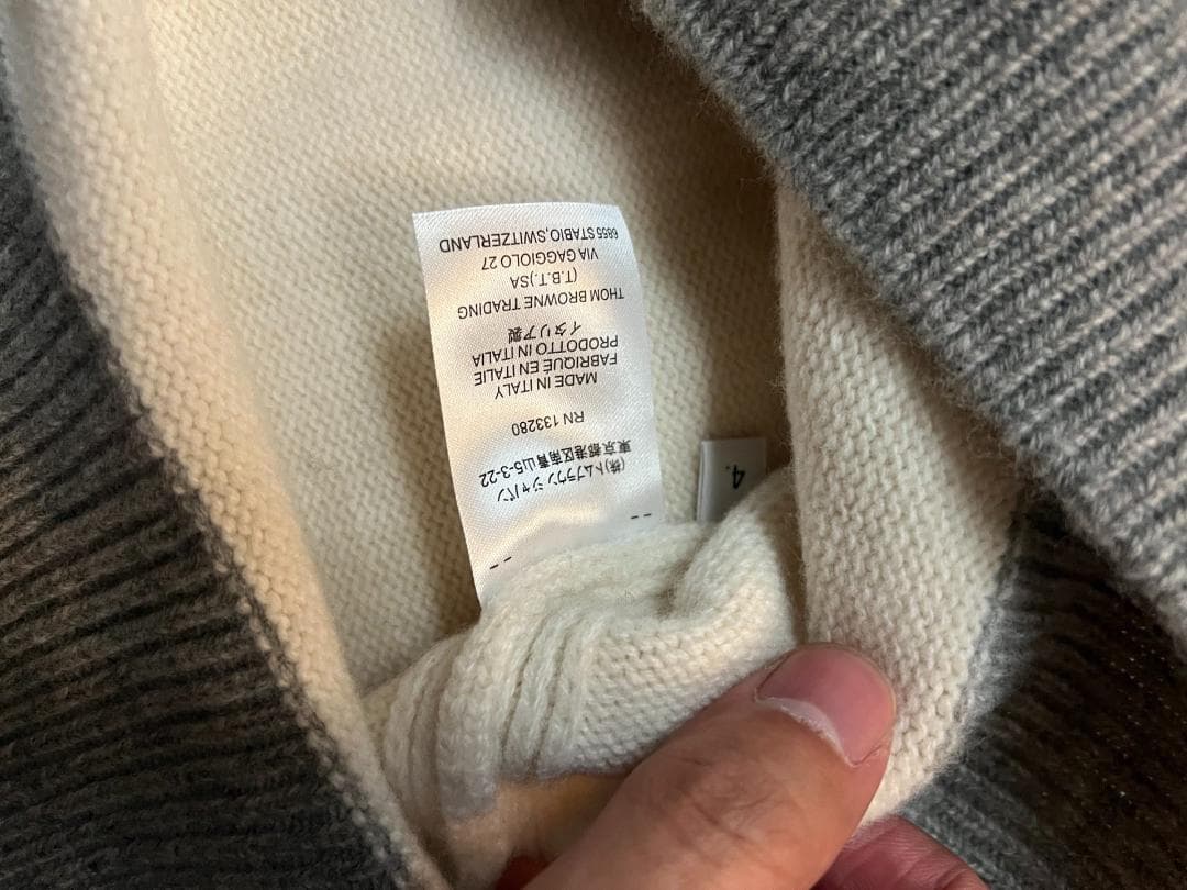 ［美品］トムブラウン　4bar 長袖ニット　ウール100% メンズニット