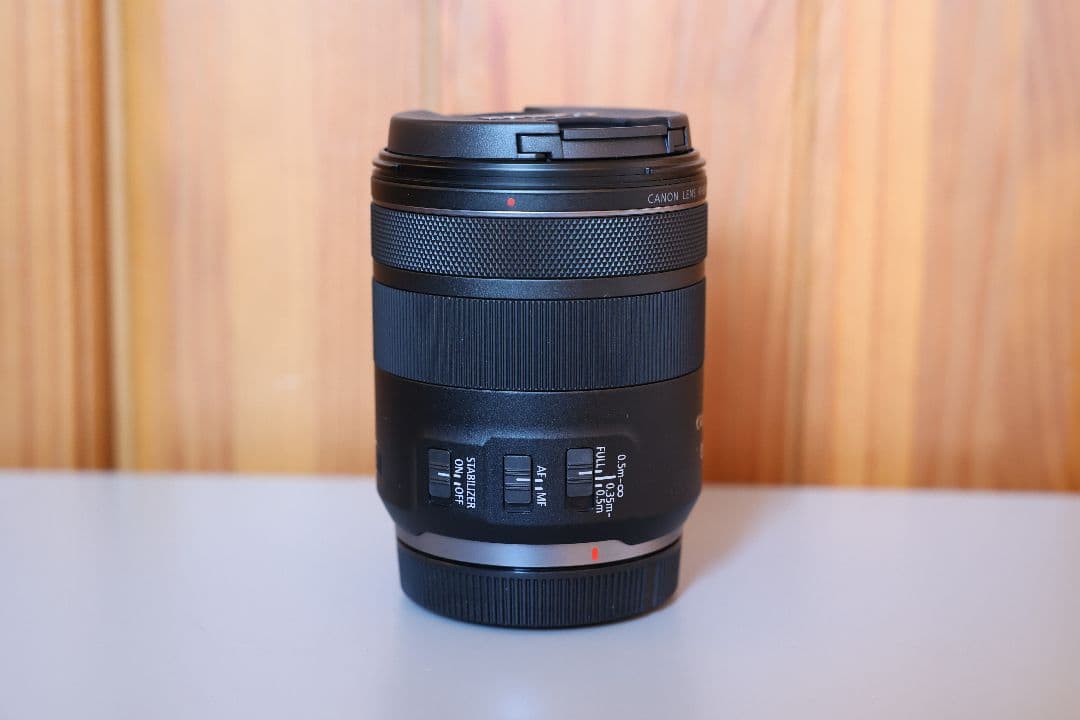 キヤノン Canon RF85mm F2 MACRO IS STM 未使用に近い