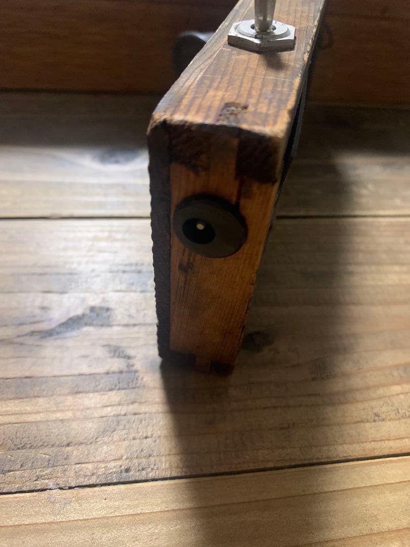 ① 古道具 アンティーク雑貨 古材とミニモールドのランプ