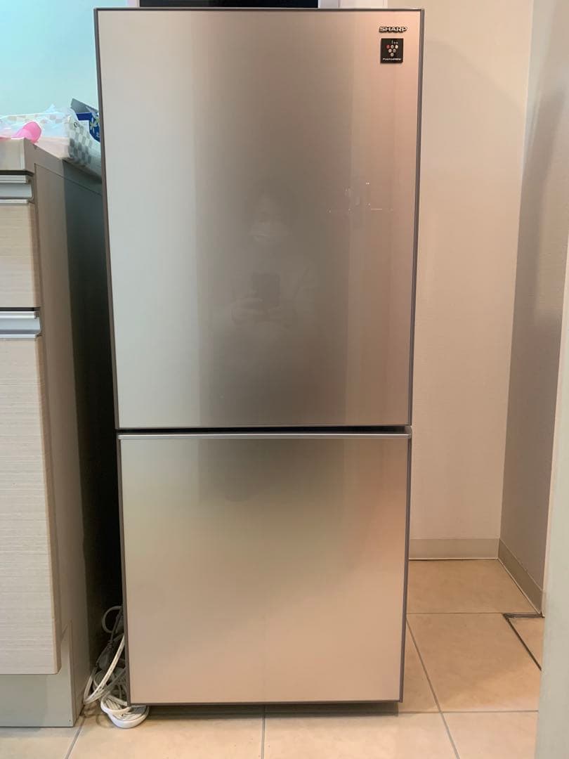 SHARP 冷蔵庫　137L(つけかえどっちもドア) メタリックベージュ