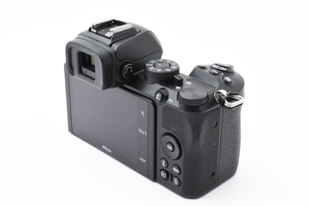 超美品 Nikon Z 50 20.9MP ミラーレス デジタルカメラボディ