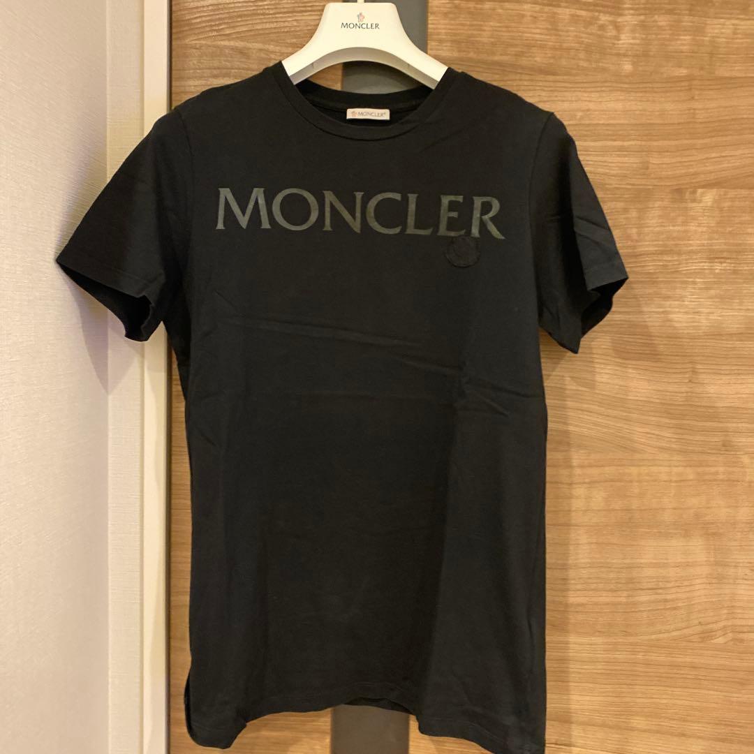 K*様 定価71500円MONCLER ブラック Tシャツ　S 美品