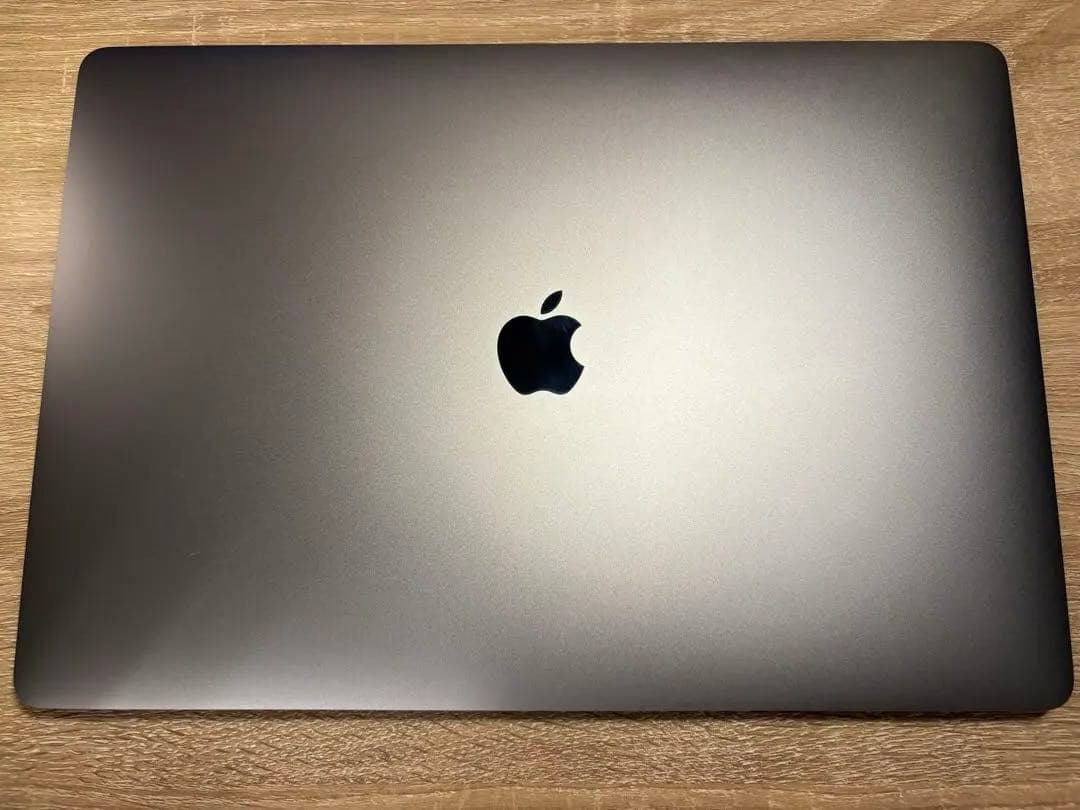 Macbook Pro 2019 16インチ スペースグレイ i9 1TB