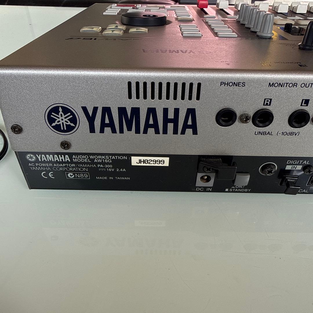 【CD-Rドライブ付】YAMAHA AW16G マルチトラックレコーダー