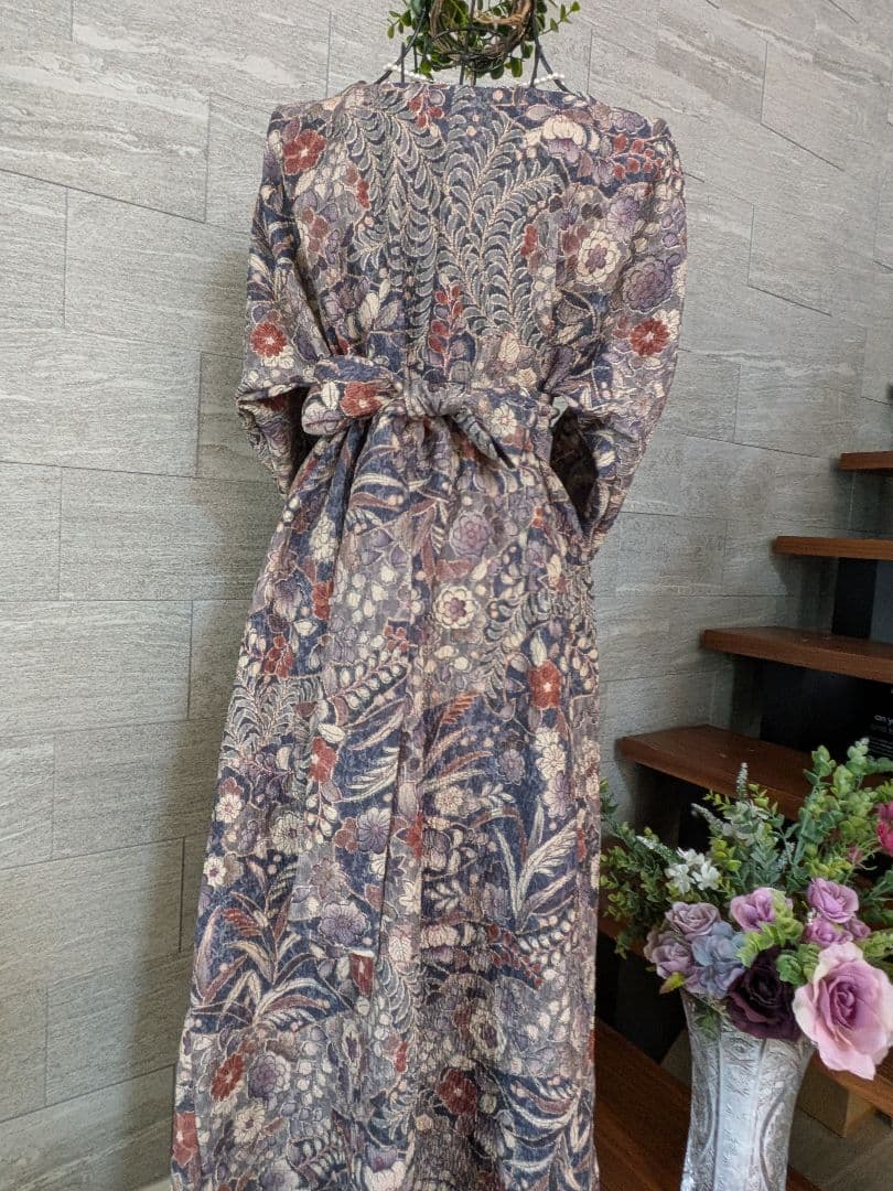 A257着物リメイク辻が花柄Aラインワンピース★リボン・ブローチ