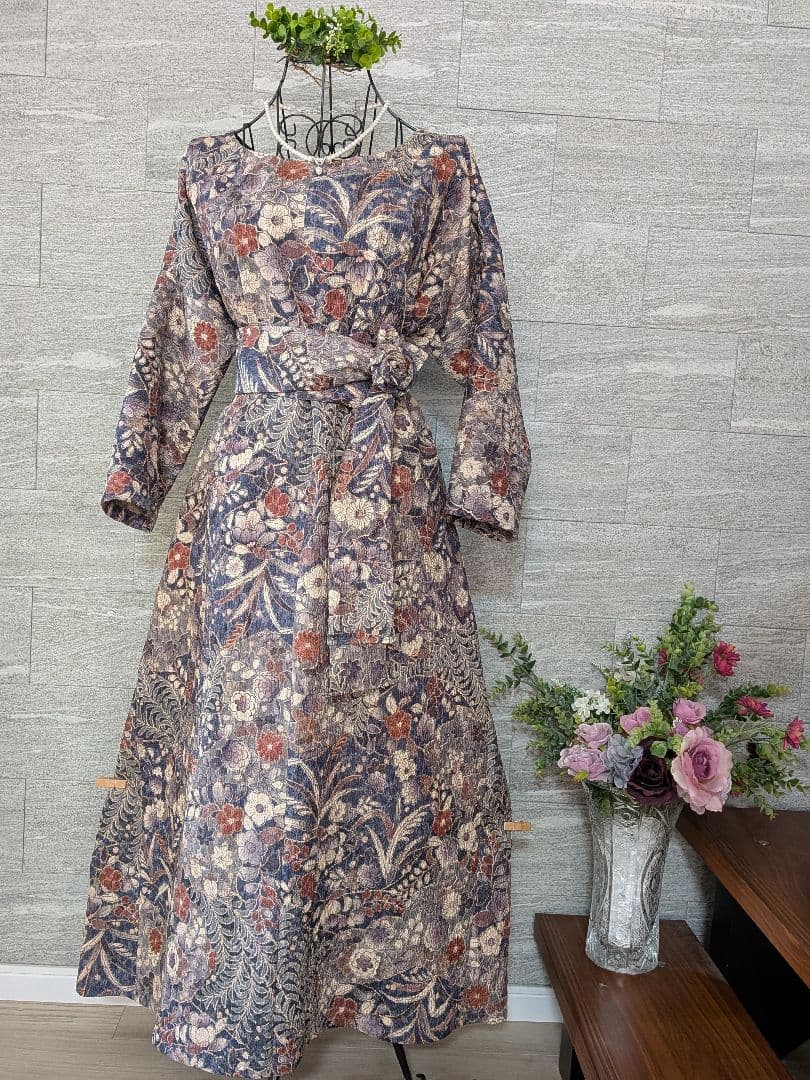 A257着物リメイク辻が花柄Aラインワンピース★リボン・ブローチ