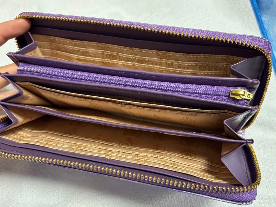 【即購入可・翌日発送】ANNA SUI ローズハート ラウンド長財布 ラベンダー