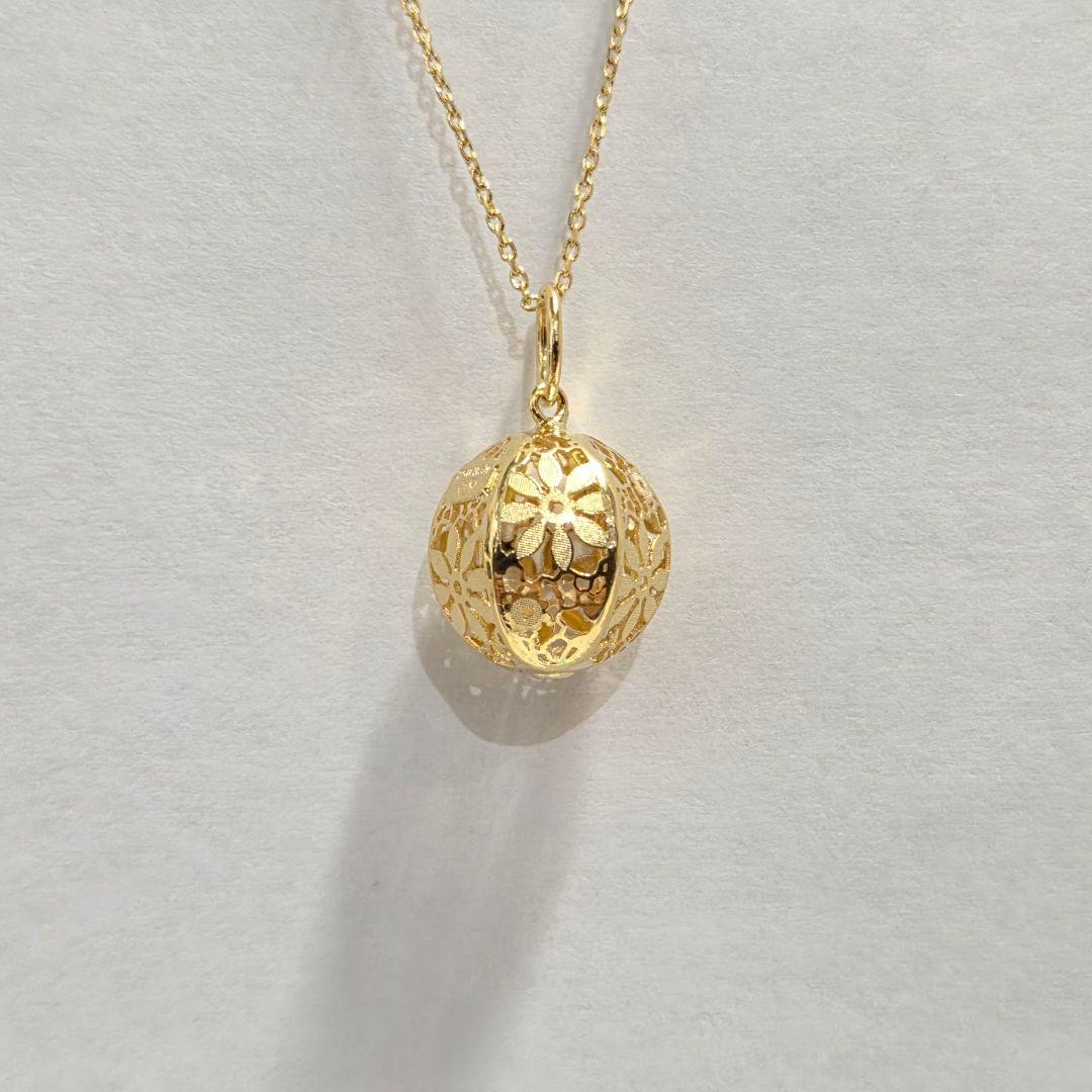 新品　イタリア製　K18デザインペンダント