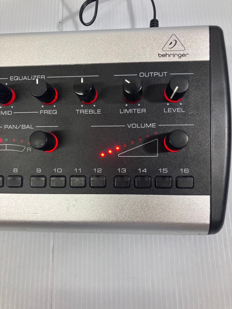 BEHRINGER POWERPLAY P16-M パーソナルミキサー