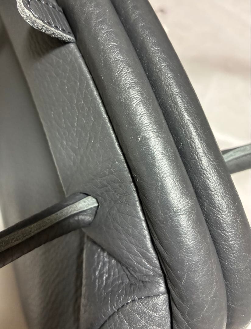 マドリガル　しっくりバッグ　グレー　美品　ステンカラー　ショルダーバッグ