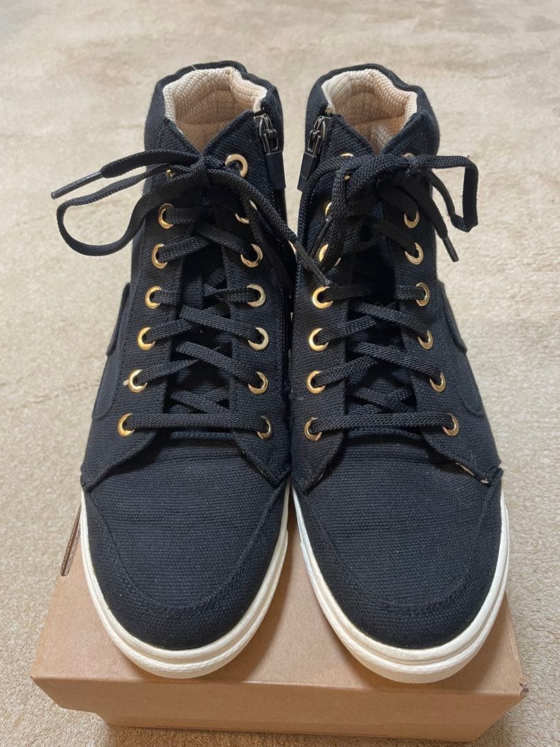 BENESU ブラックハイカットスニーカー