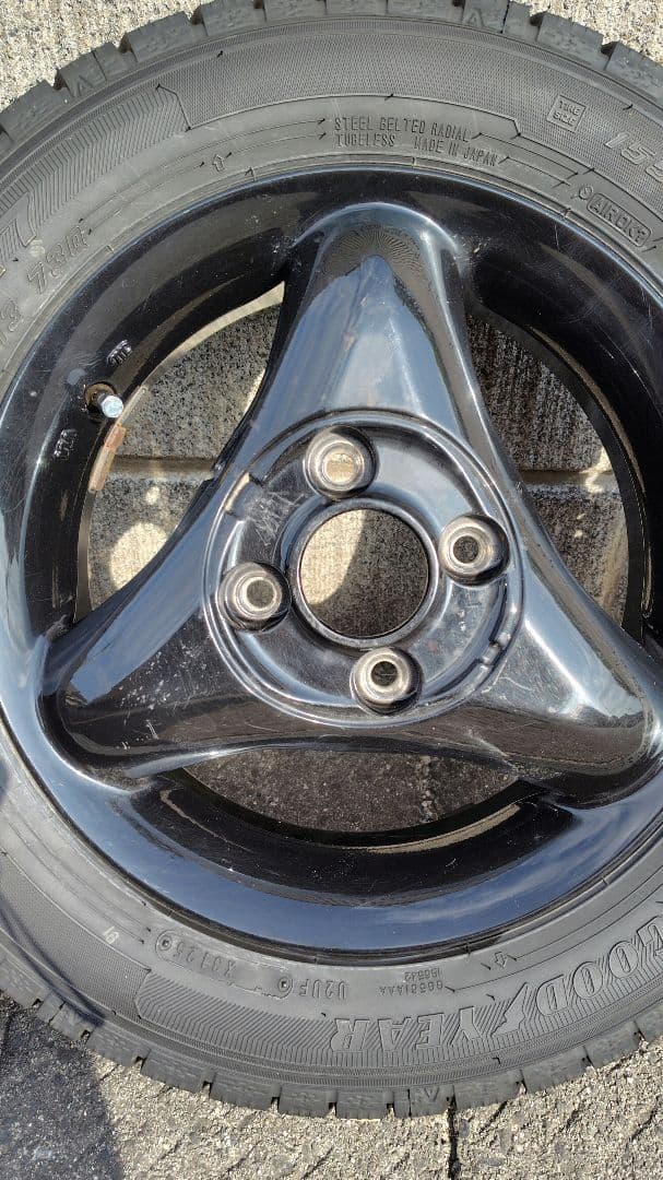 Ａ*Ｒ様 155/65R13 スタッドレスタイヤ・アルミホイールセット