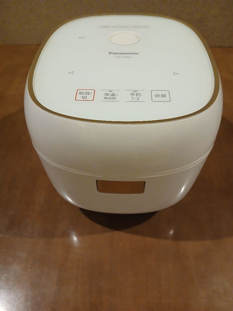 Panasonic SR-KT060 IH炊飯器 ホワイト/ゴールド