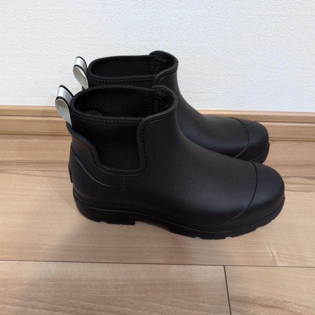 【新品試し履きのみ】UGG DROPLET レインブーツ 防水 ブラック25cm