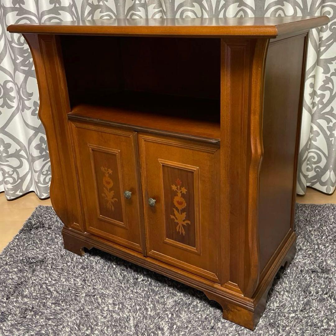 イタリア製　木象嵌チェスト