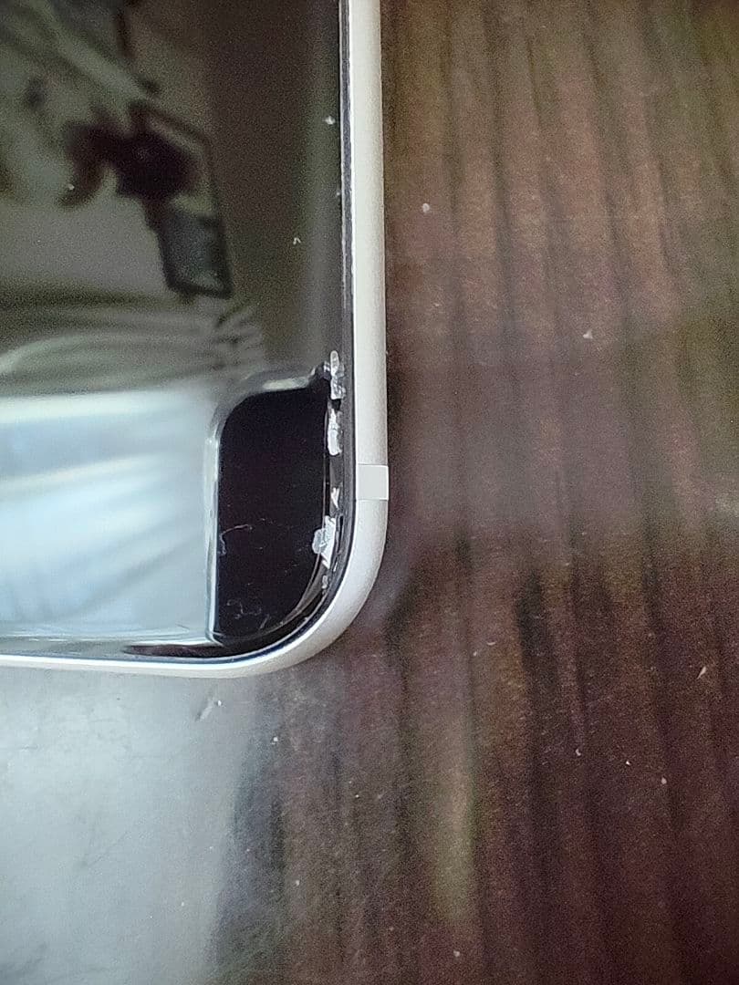 【値下げ】Apple iPhone SE3 64GB