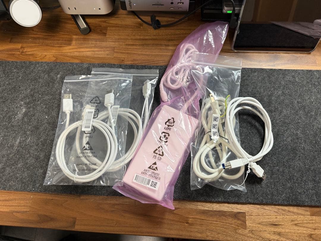 【保証期間有/美品/付属品完備】LG ゲーミングモニター31.5インチ/4K