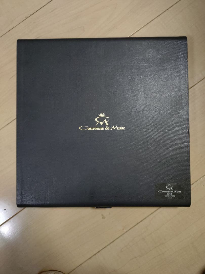 飾り皿　古代エジプト装飾NARUMI Couronne de Muse