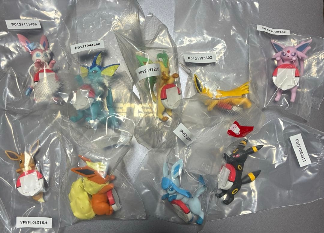 ポケモン　一番くじ　街歩きちらりんフレンズ　コンプ