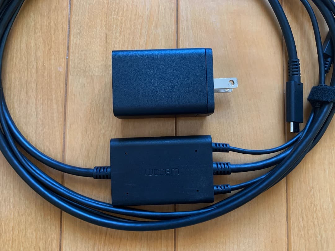 Wacom One 用3 in 1ケーブル+ACアダプタ セット