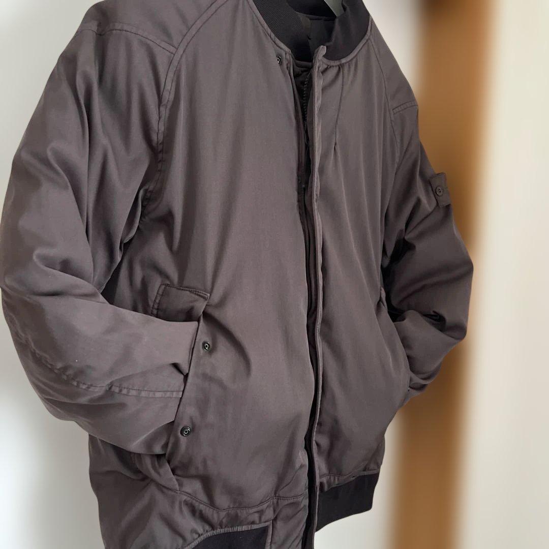 ストーンアイランド　ゴースト　ボンバージャケット