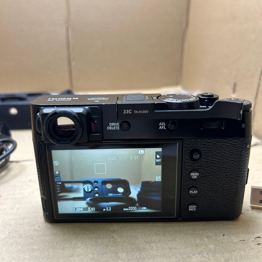 Fujifilm (富士フイルム) X100V デジタルカメラ　ブラック