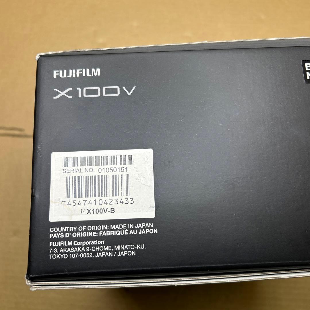 Fujifilm (富士フイルム) X100V デジタルカメラ　ブラック