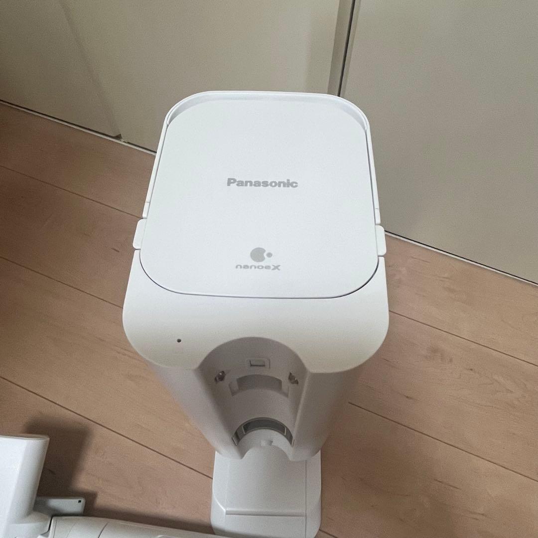 パナソニックMC-NS10K バッテリー良好　セパレートコードレスクリーナー