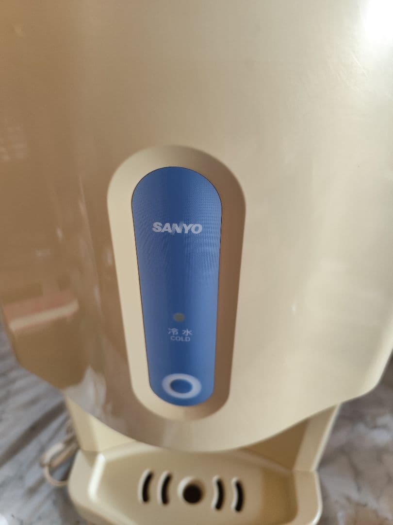 SANYO 冷水機 SD-B185 ボトル型 冷水専用 通電・冷却確認済