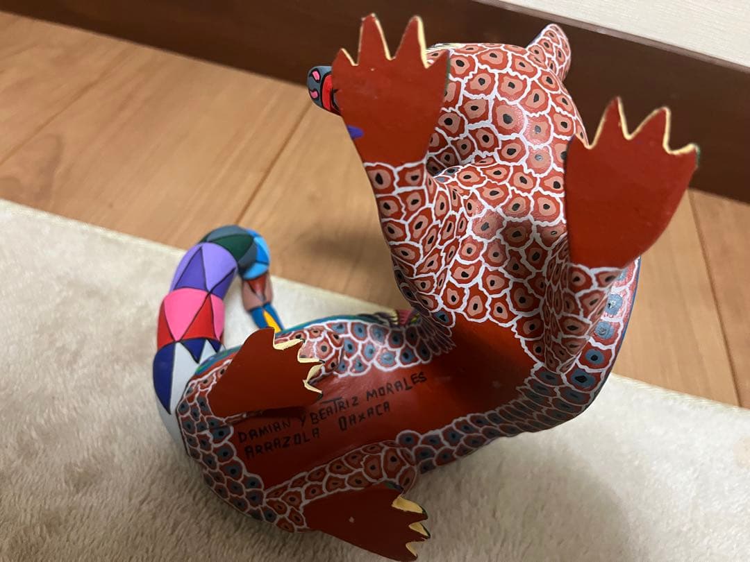 置物　アレブリヘス　アルブリへ　アルマジロ　メキシコ　工芸品