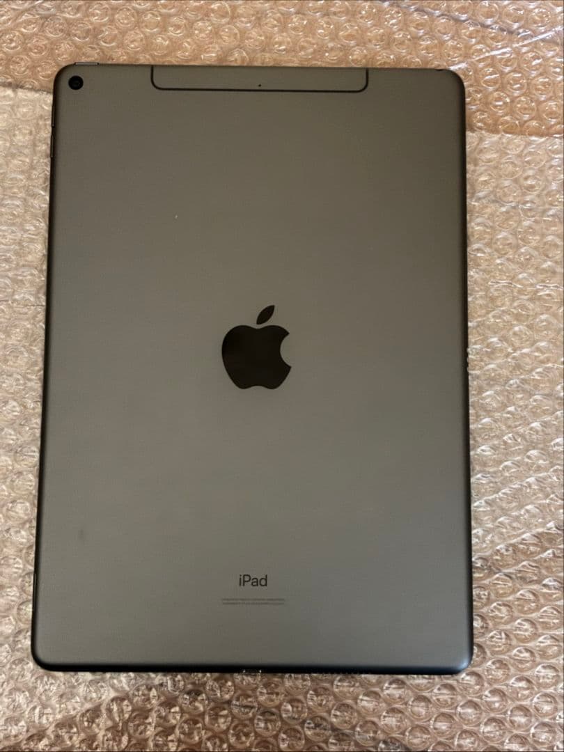 Apple　iPadAir3 セルラーモデル 64GB スペースグレイ　本体