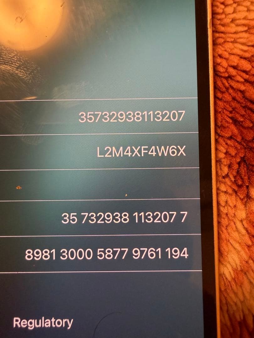 iPhone13 128GB ピンク　判定○ 白ロム