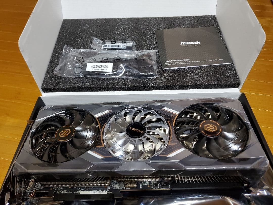 グラフィックボード・グラボ・ビデオカード ASRock Radeon RX 9070 XT TAICHI
