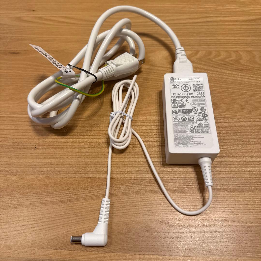 美品LG モニター 25SR50F 本体＋電源・接続ケーブルのみ 使用短期