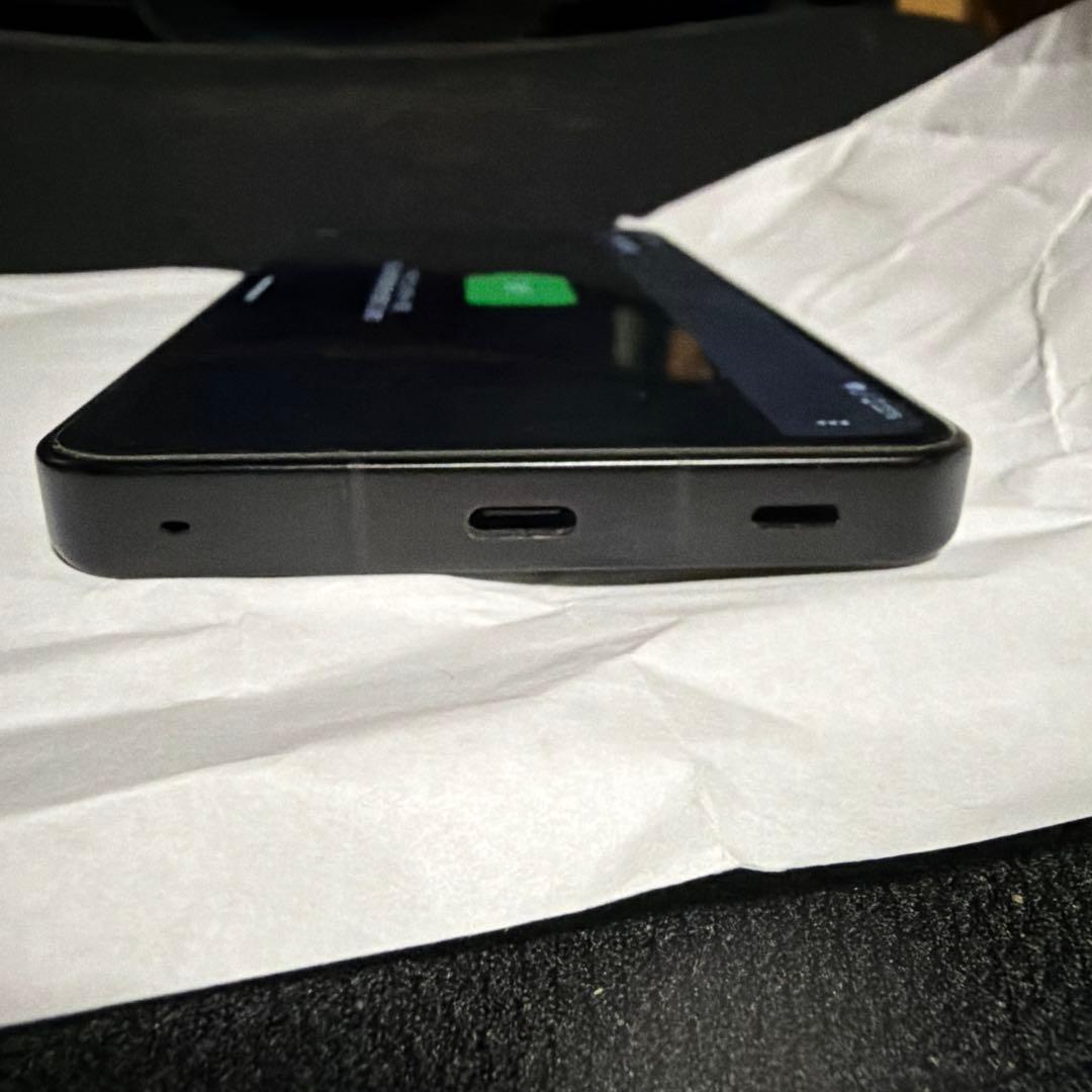 中古 Leitz phone 3 本体のみ