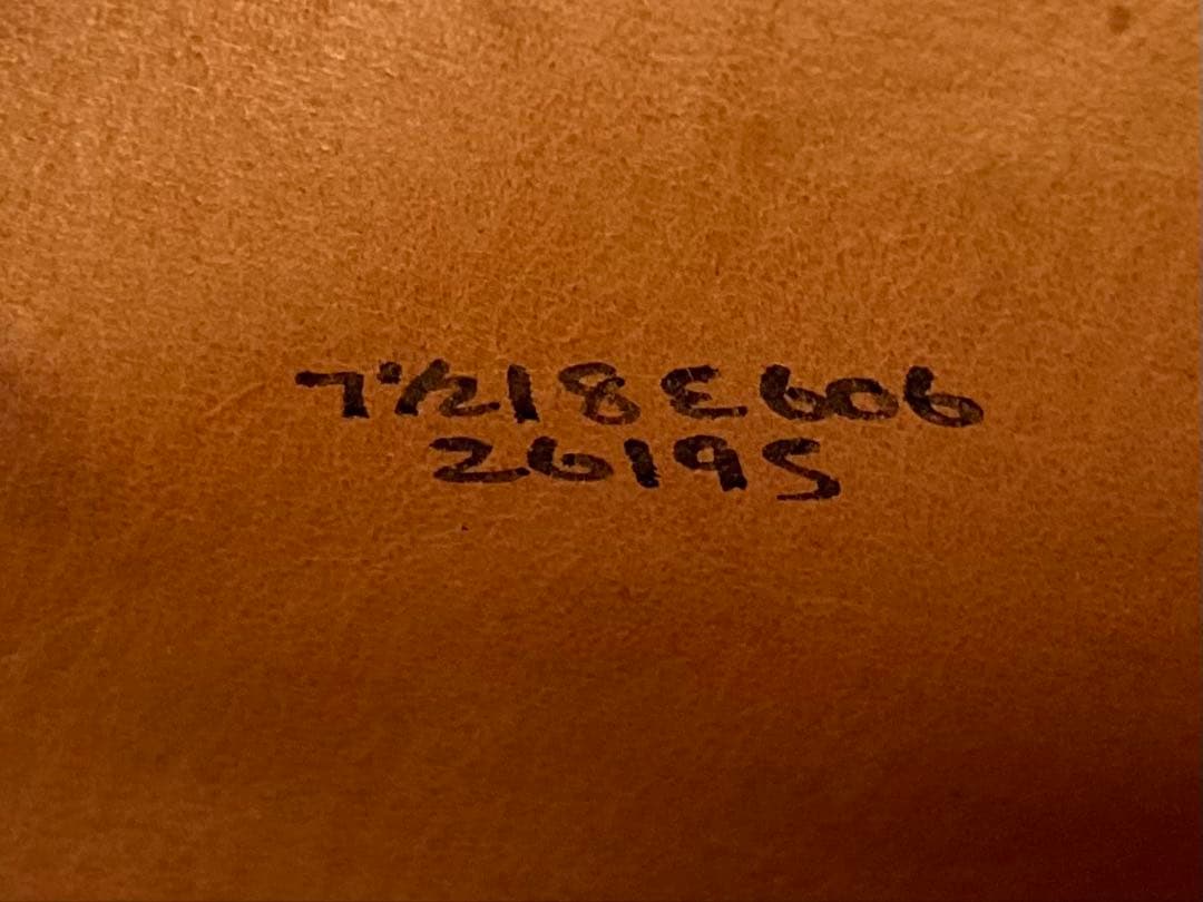 エドワードグリーン　Edward Greenブラウンチャッカブーツ