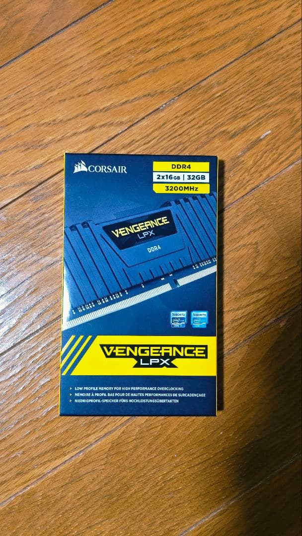 メモリー CORSAIR VENGEANCE LPX 32GB DDR4 3200MHz
