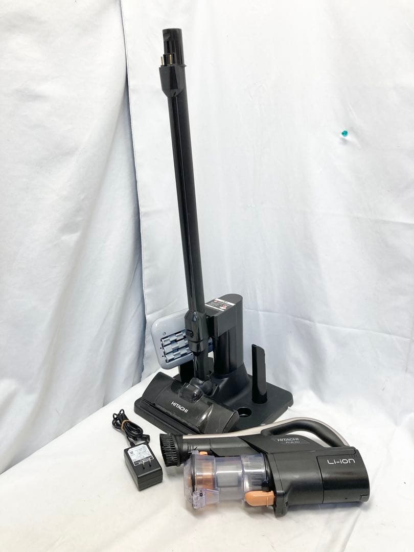 日立　充電式掃除機 PV-BL30J 2022年式 スティッククリーナー