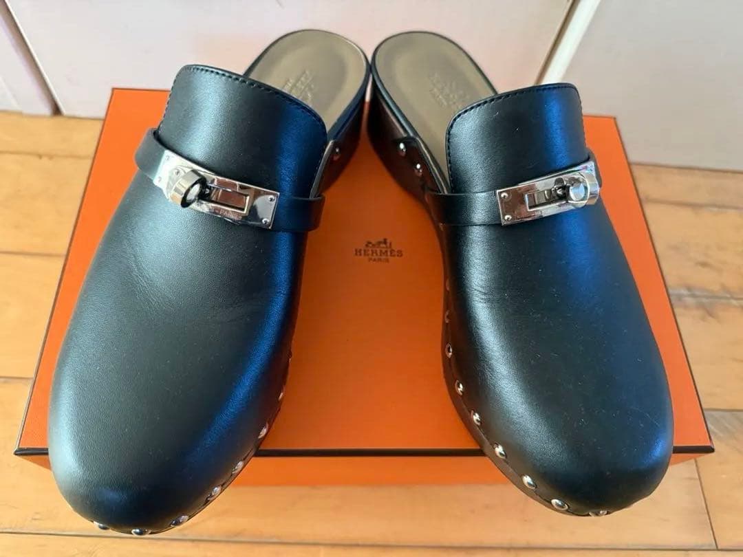 エルメス ブラック レザー ケリーミュール サボ　37 カルロッタ