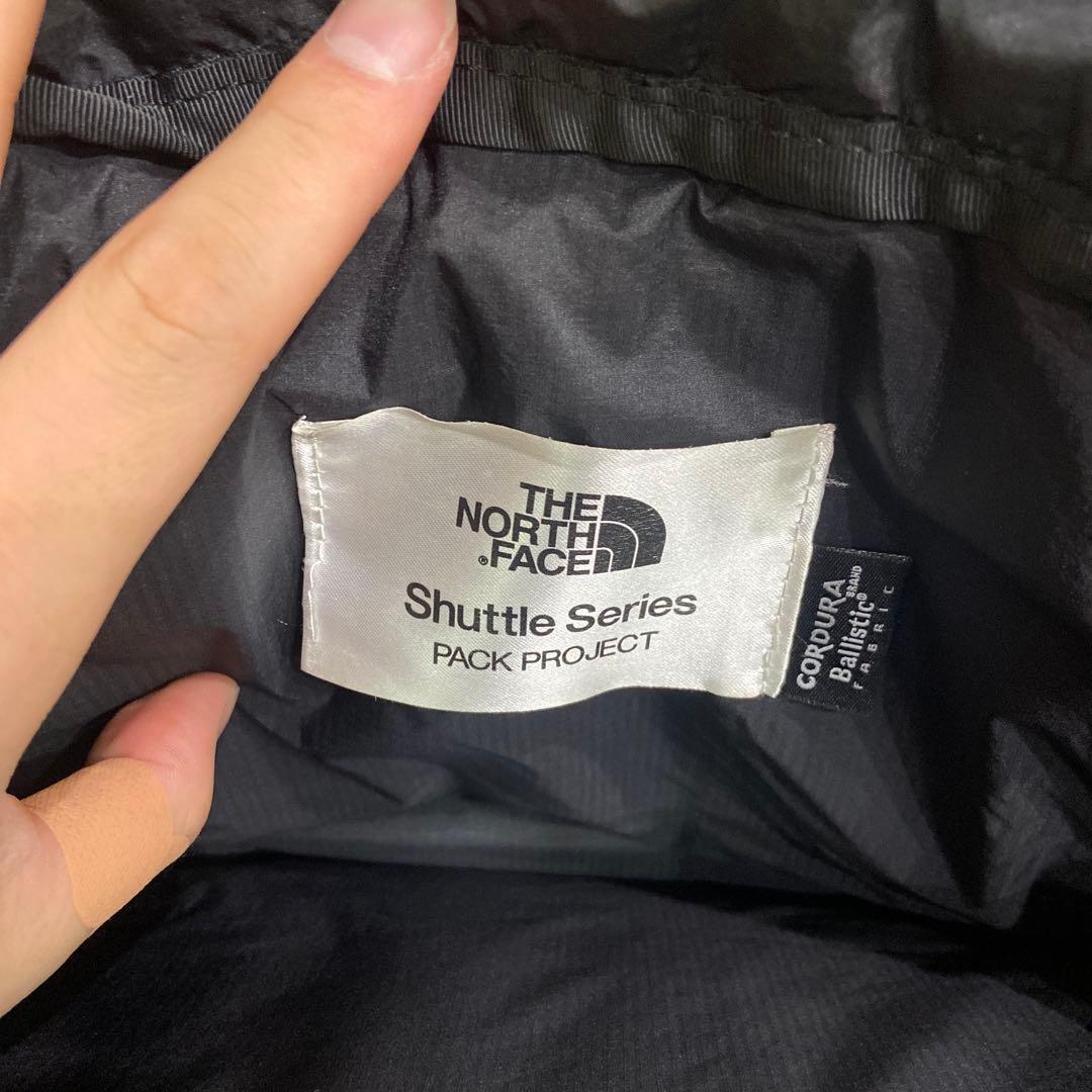 シャトルデイパックスリム ノースフェイス