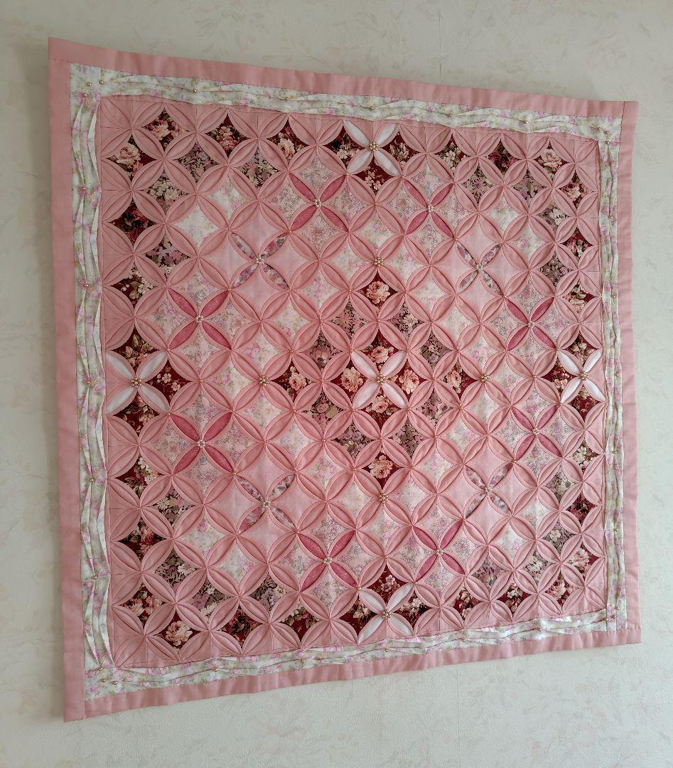 ♡りお♡パッチワーク(カテドラルウインドウ)タペストリー ハンドメイド