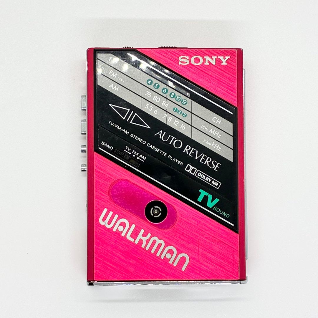 現状品 SONY ソニー WALKMAN ウォークマン WM-F102 レッド