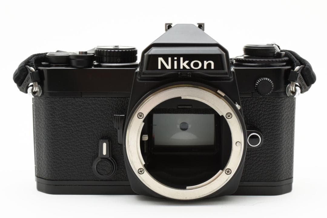 超美品 NIKON FE ブラック フィルムカメラ モルト新品交換済 M381