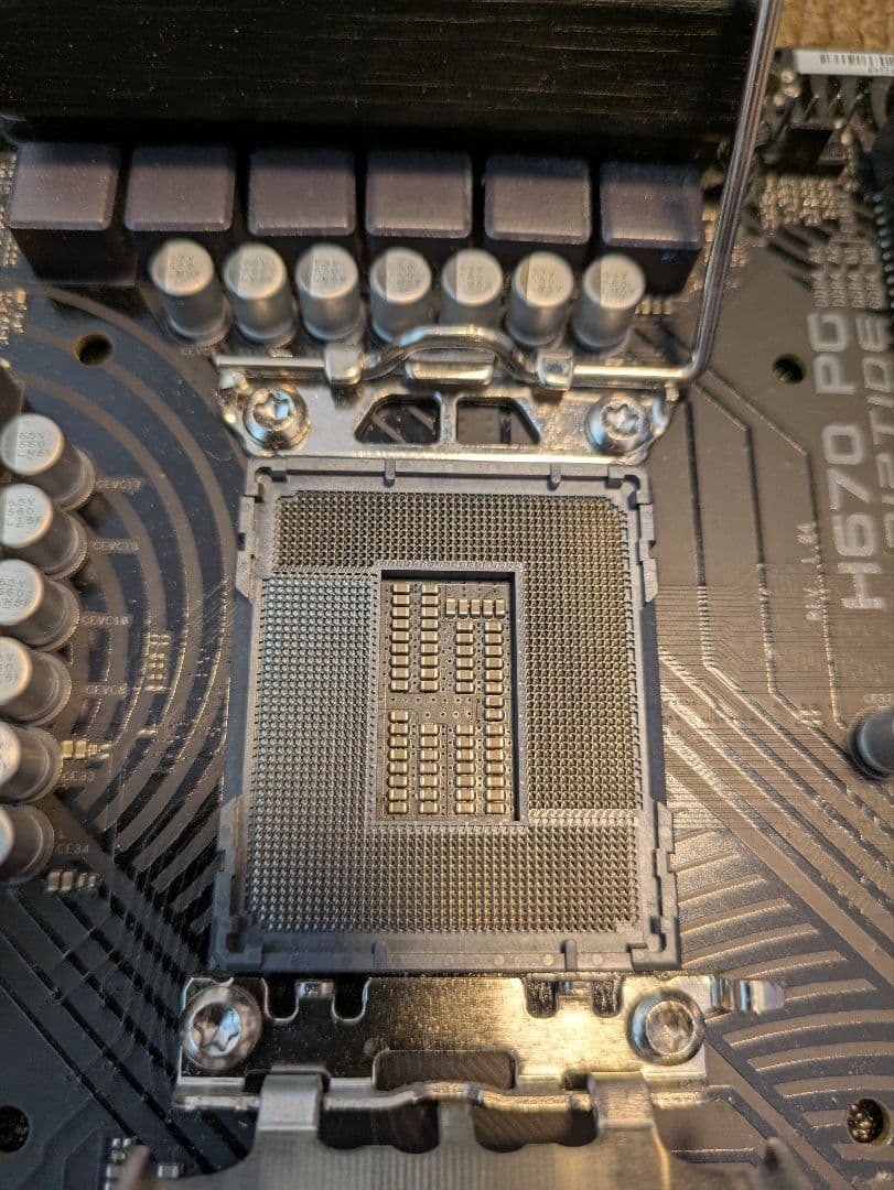 ASRock H670 PG Riptide マザーボード