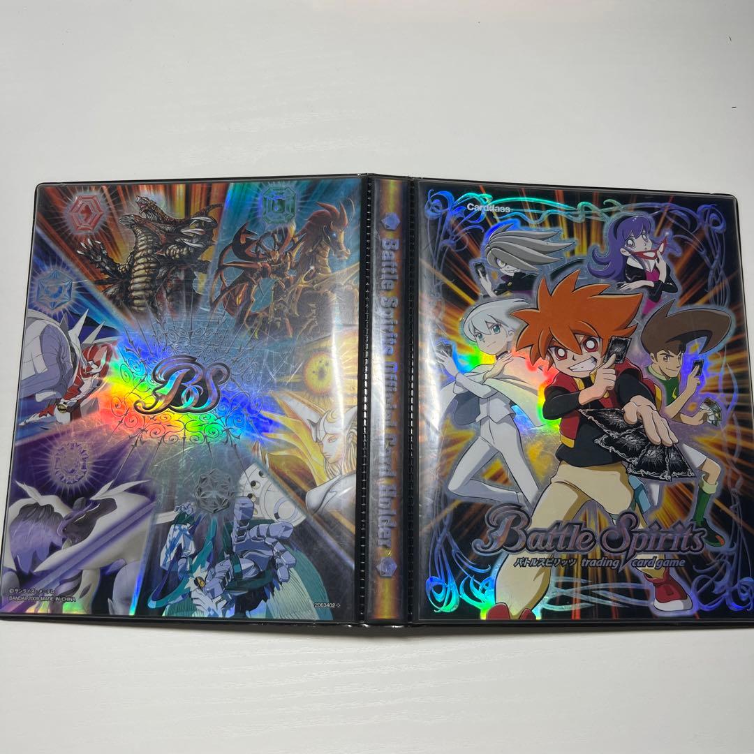 バトスピ、カード＋ファインダー　 ＋引退品のカードなど何百枚あります