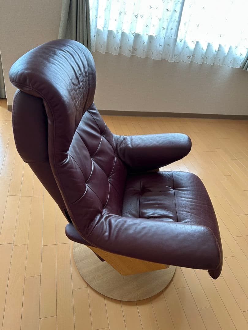 カリモク Karimoku パーソナルチェア リクライニングソファ 回転式