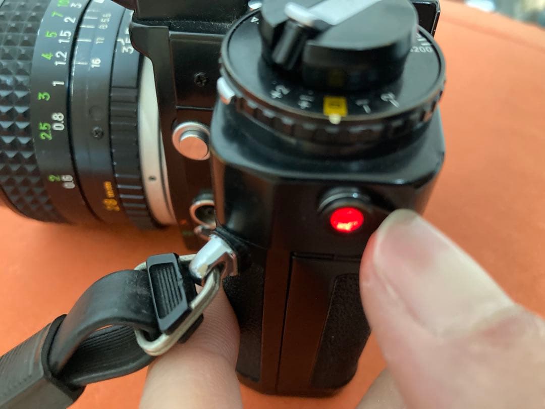 Minolta XE 一眼レフカメラ